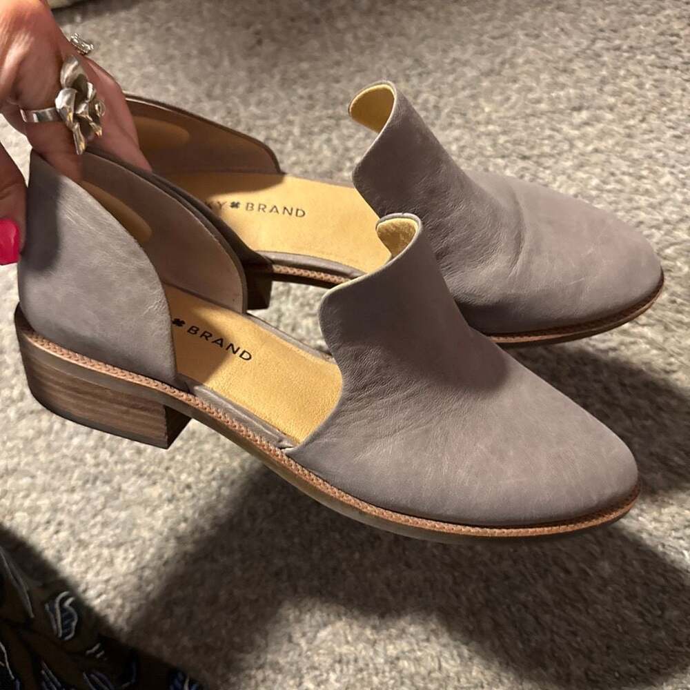 Lucky Brand Gennifa Cutout Stacked Heel Loafer in Grey Leather 7.5